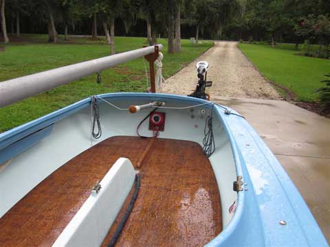 Beetle Swan catboat