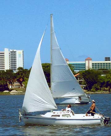 1987 Catalina 22 sailboat