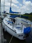 1982 Hunter 25 sailboat