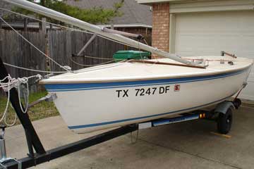 1985 Capri 14.2 sailboat