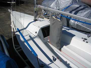 1998 Capri 23.5 sailboat
